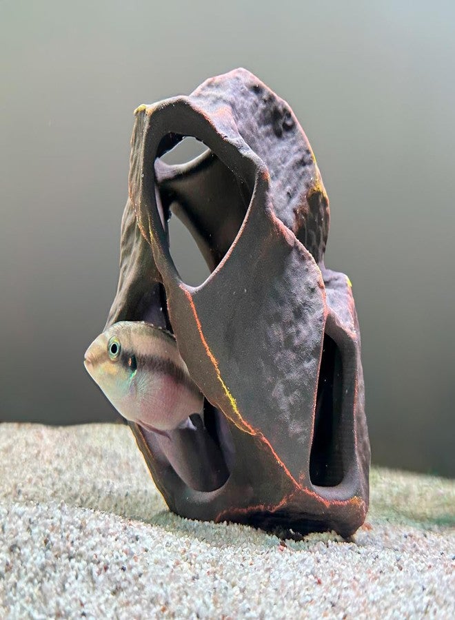 Plecoceramics ديكورات سيراميكية لأحواض السمك من Plecoceramics، ديكور حجري على شكل كهف لأسماك البيتا - ديكور مخبأ لأحواض أسماك الزينة لتربية أسماك السيكلد، ألعاب أسماك البليكو والبيتا (بولدر) - Image 2